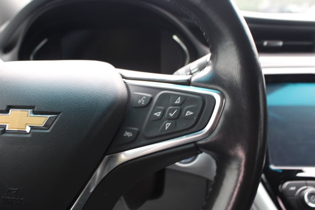 Used 2021 Chevrolet Bolt Premier w/ Infotainment Package FWD image 19