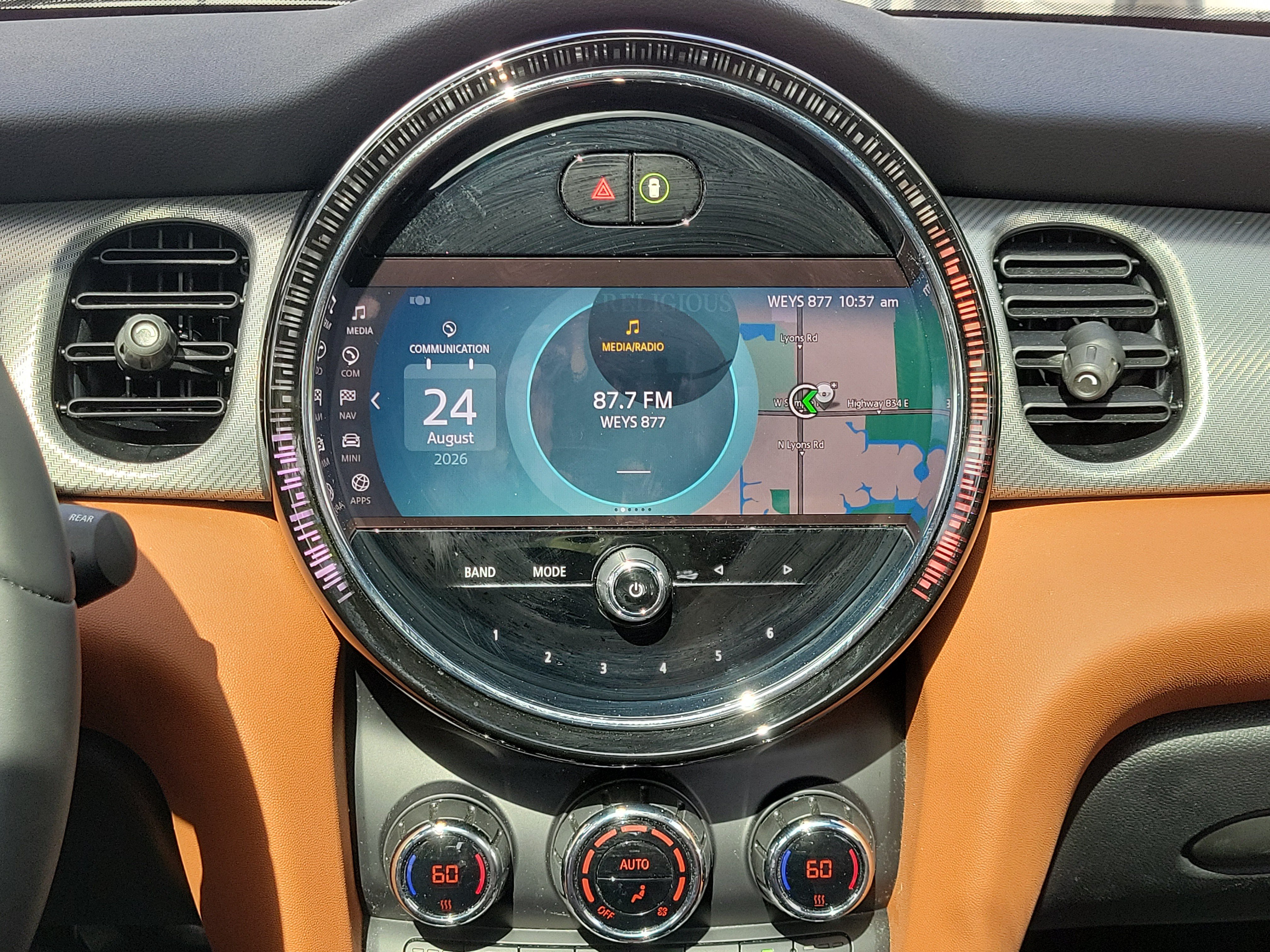 Certified 2024 MINI Cooper 4-Door Hardtop FWD image 20
