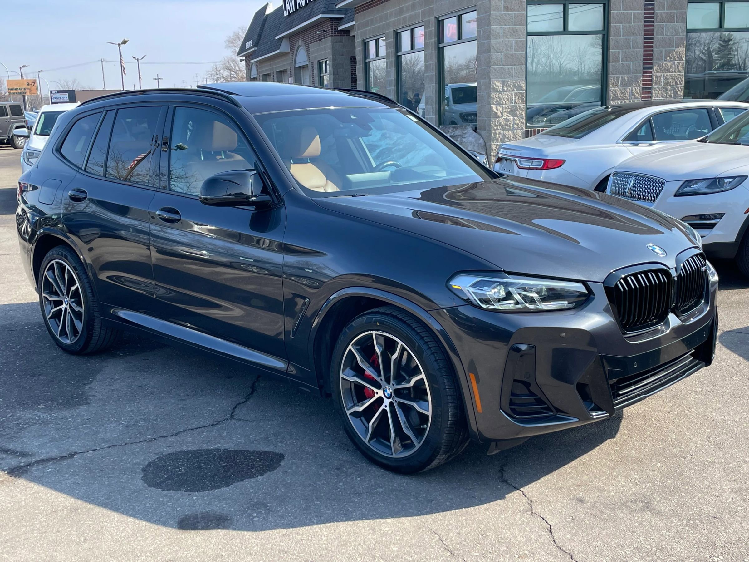 Used 2022 BMW X3 M40i w/ Premium Package image 3
