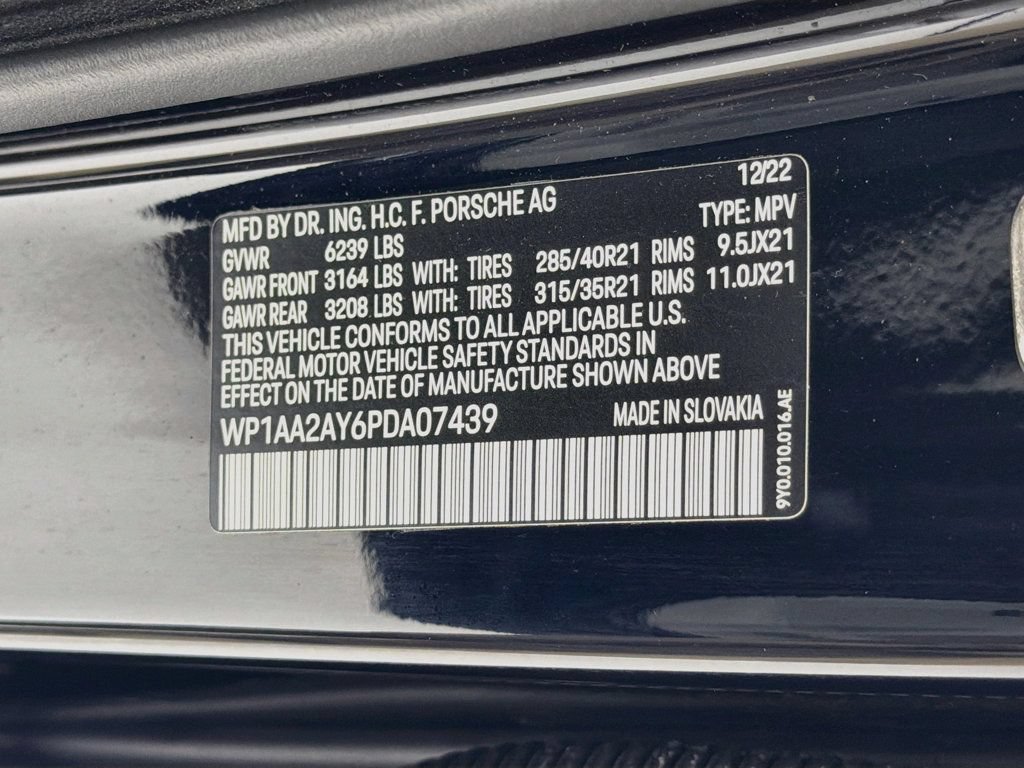 Certified 2023 Porsche Cayenne AWD/4WD image 38