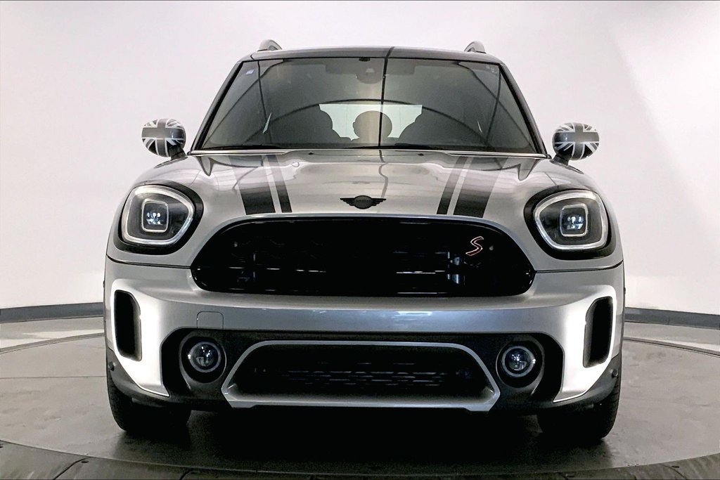 Certified 2024 MINI Cooper Countryman S FWD image 2