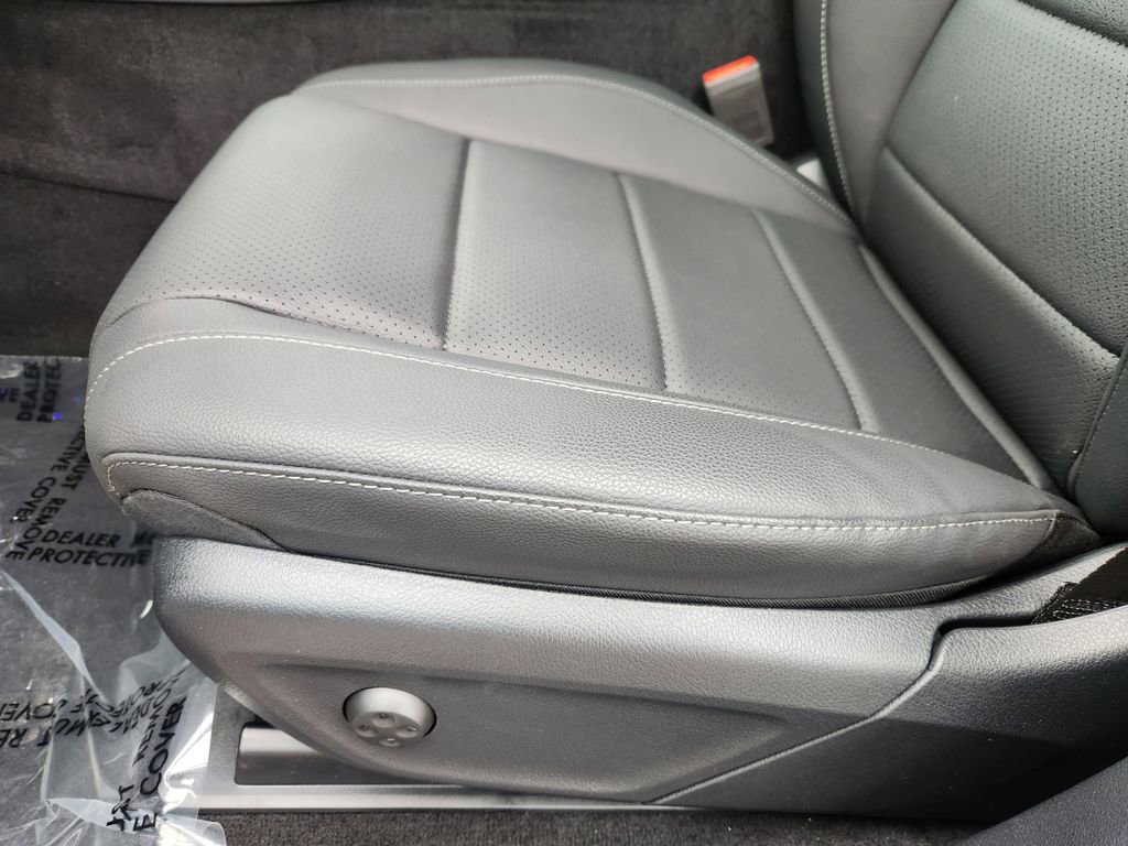 Used 2026 Mercedes-Benz GLS 450 GLS 450 image 23