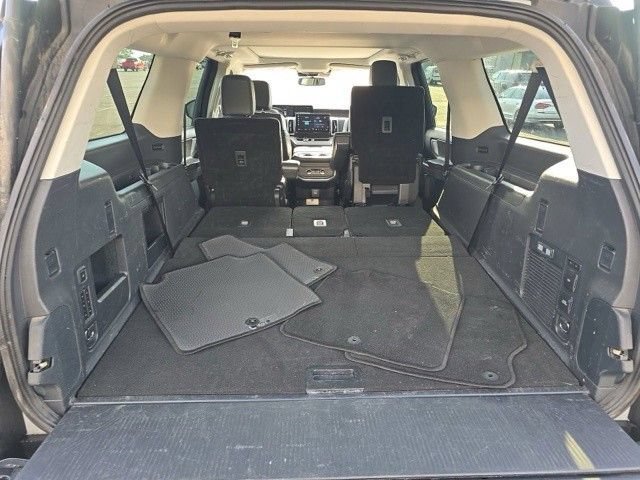Used 2025 Ford Expedition Max Active AWD/4WD image 18