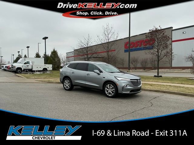 Used 2024 Buick Enclave Essence w/ Experience Buick Package