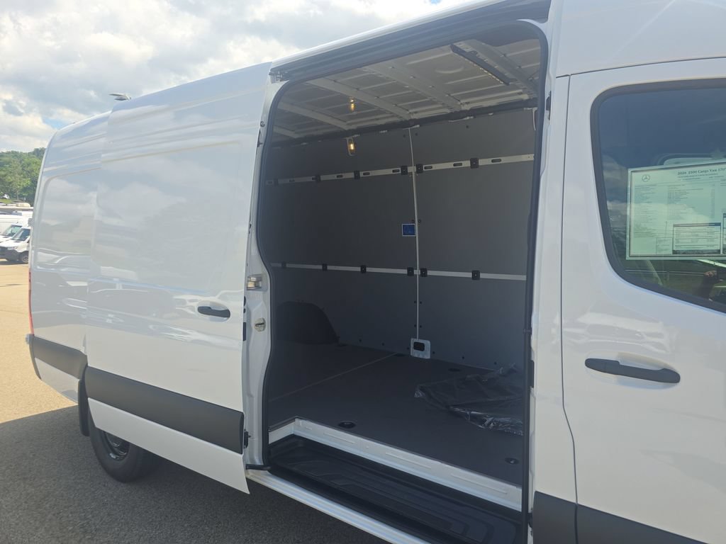 New 2026 Mercedes-Benz Sprinter 2500 image 23