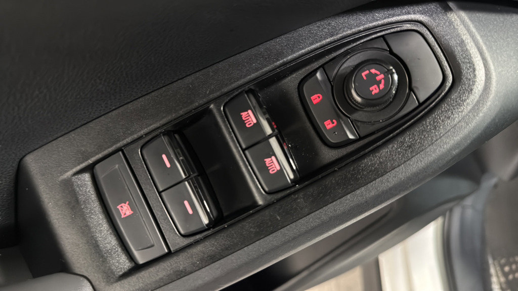 Certified 2026 Subaru Crosstrek 2.0i Premium image 14