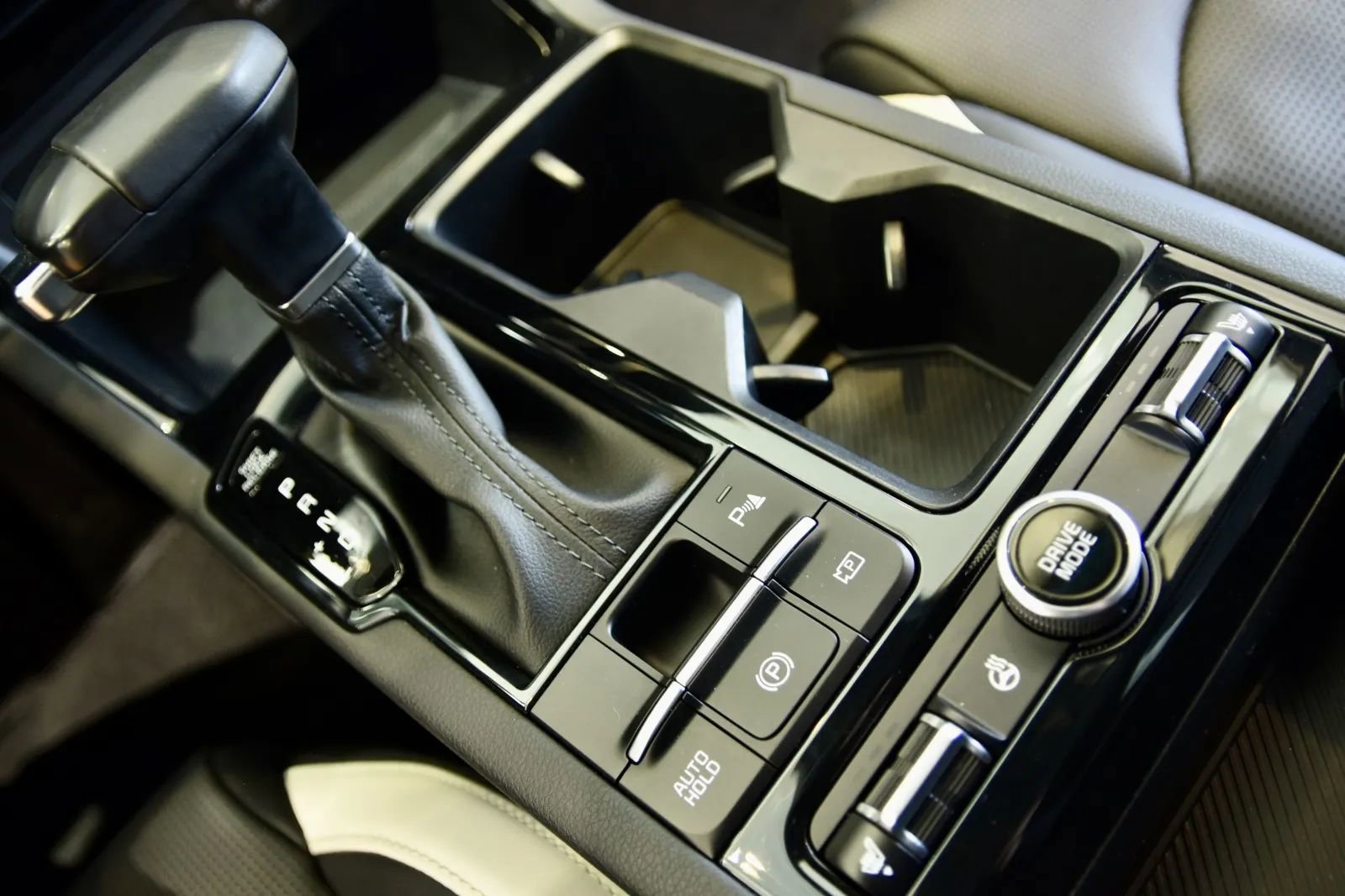 Used 2025 Kia K5 GT-Line AWD/4WD image 16