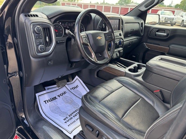Used 2021 Chevrolet Silverado 1500 High Country w/ Technology Package image 15