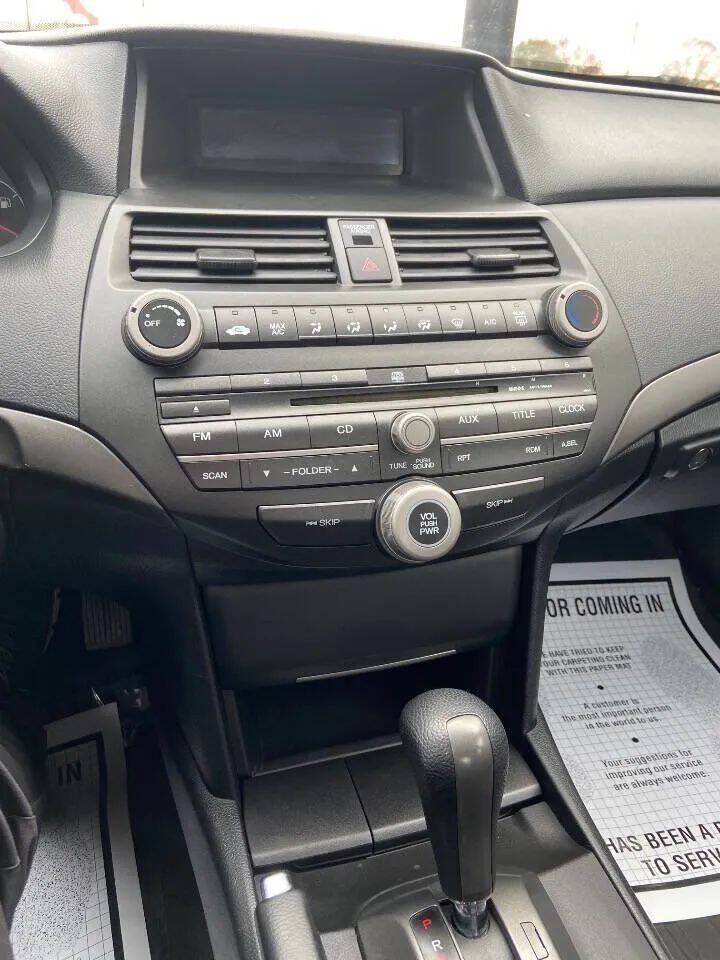 Used 2009 Honda Accord LX-P image 14