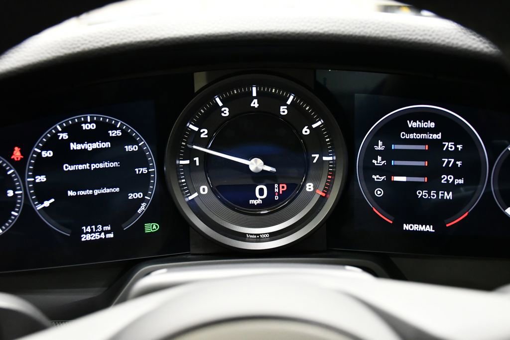 Used 2021 Porsche 911 Carrera image 27