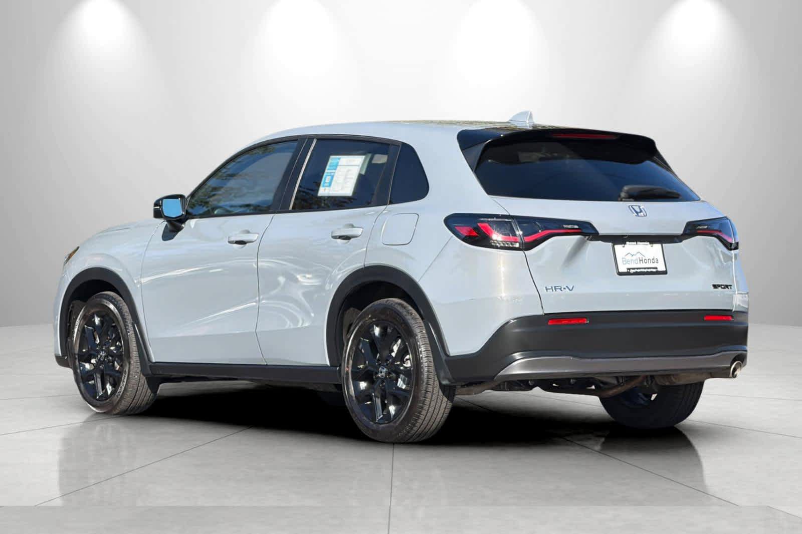 Used 2025 Honda HR-V Sport image 6