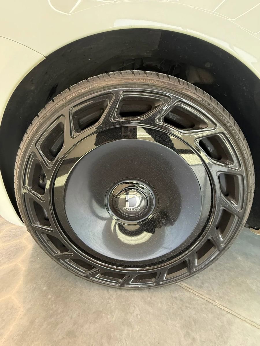 Used 2014 Rolls-Royce Ghost image 20