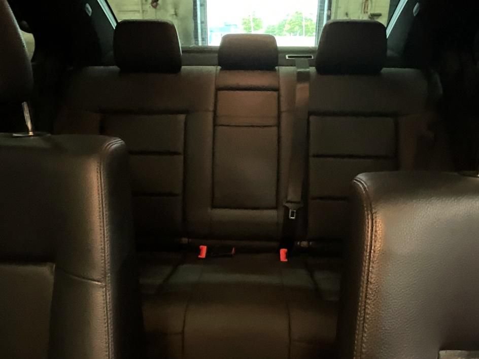Used 2012 Mercedes-Benz E 350 Sedan image 35