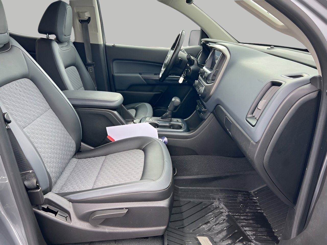 Used 2021 Chevrolet Colorado Z71 w/ Safety Package image 37