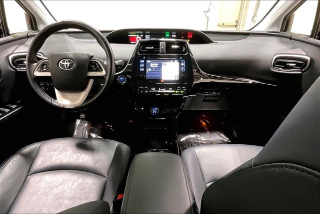 Used 2017 Toyota Prius Four w/ Advanced Technology Package FWD image 15