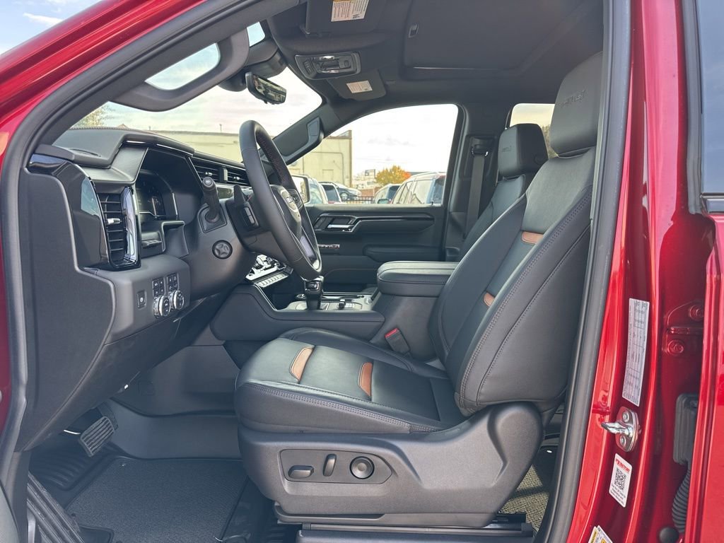 New 2025 GMC Sierra 1500 AT4 w/ AT4 Premium Package image 14