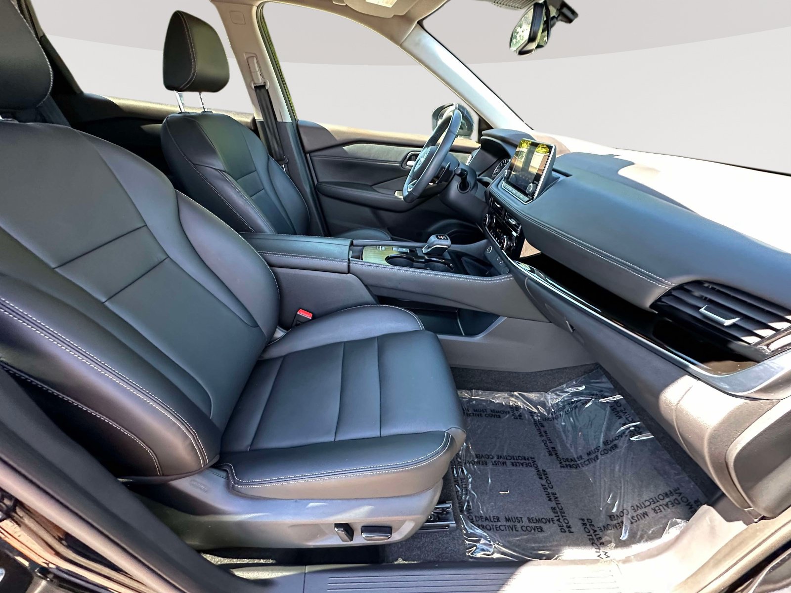 Used 2023 Nissan Rogue SL FWD image 29