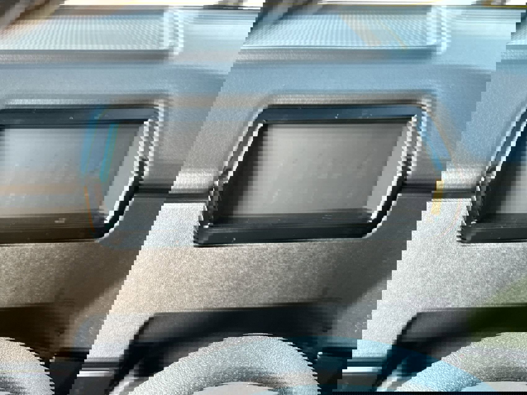 Used 2024 INEOS Grenadier Fieldmaster Edition image 15