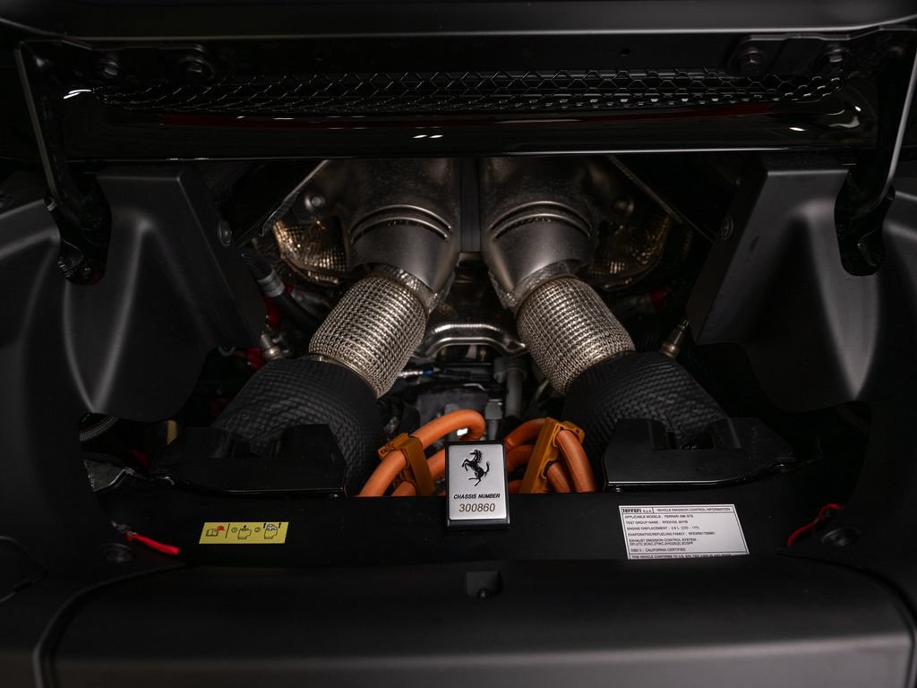 Certified 2024 Ferrari 296 GTS RWD image 33