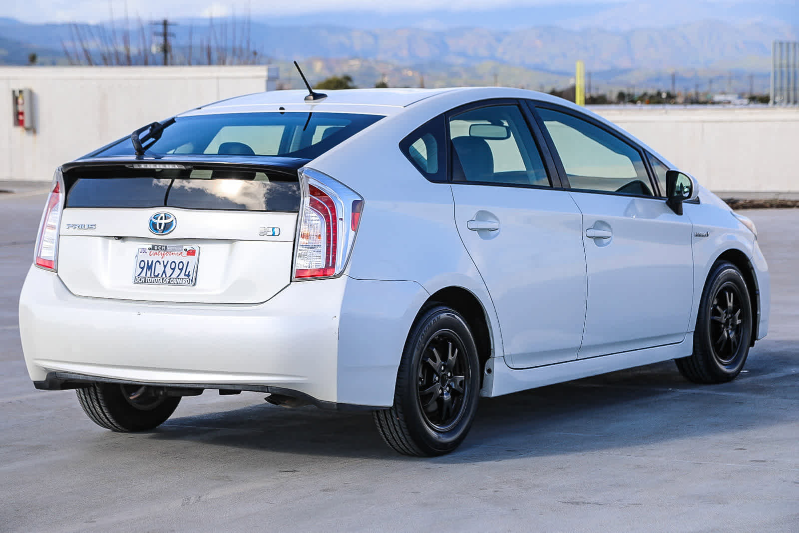 Used 2015 Toyota Prius Four image 5