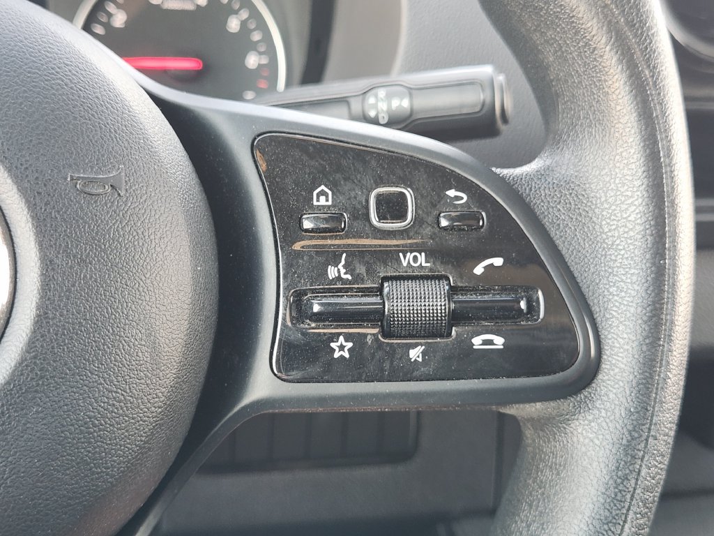 Used 2023 Mercedes-Benz Sprinter 2500 image 28