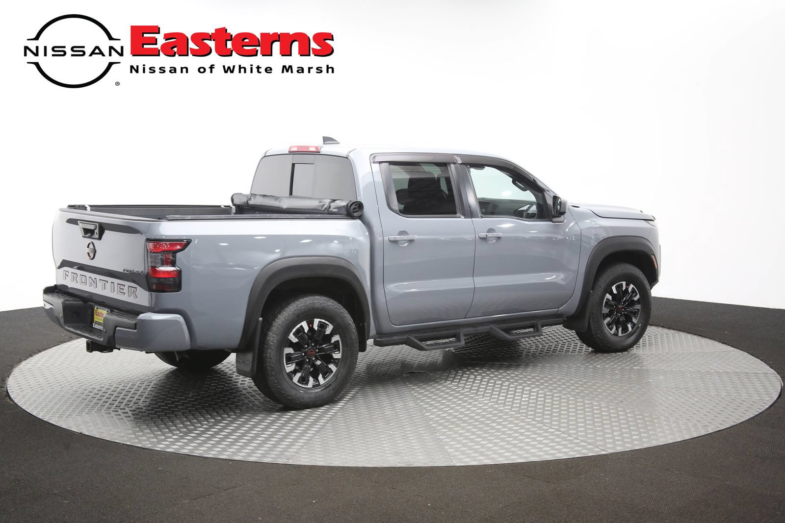 Used 2023 Nissan Frontier PRO-4X w/ Technology Package AWD/4WD image 38
