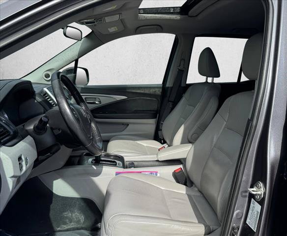 Used 2019 Honda Ridgeline RTL image 10