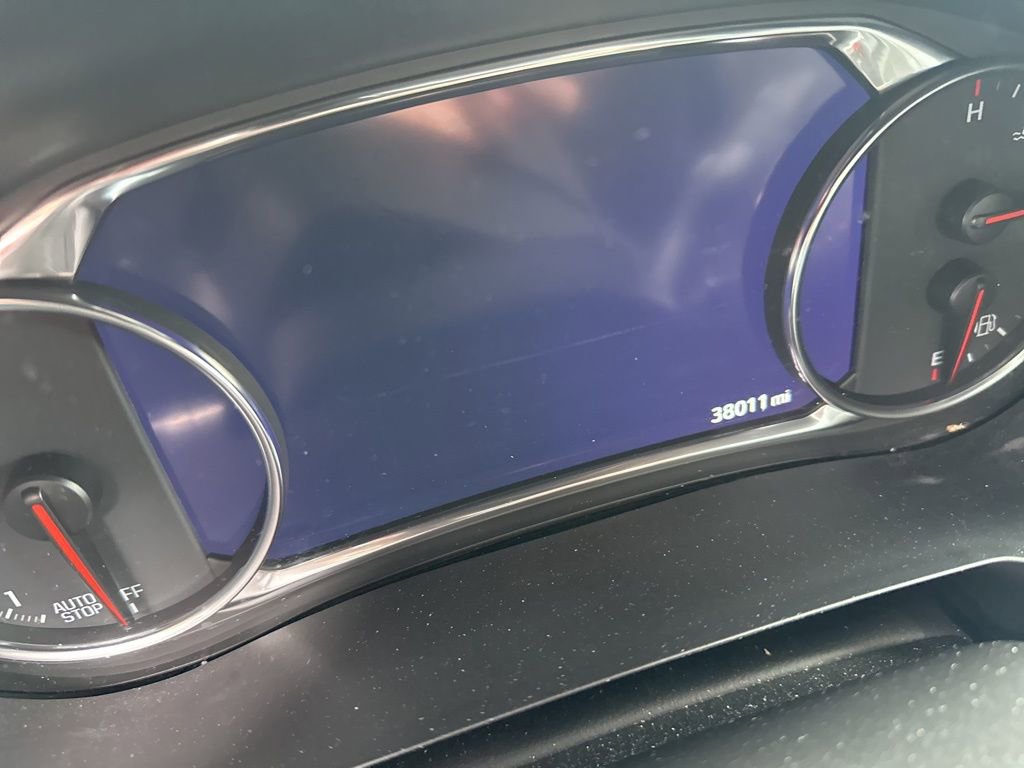 Used 2023 Chevrolet Traverse Premier AWD/4WD image 7