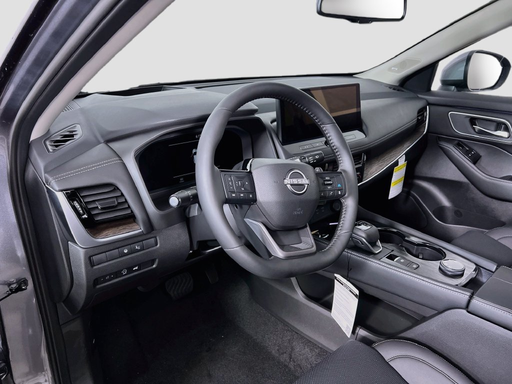 New 2026 Nissan Rogue Platinum w/ Platinum Premium Package AWD/4WD image 8
