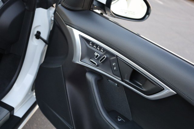 Used 2020 Jaguar F-TYPE Convertible image 39