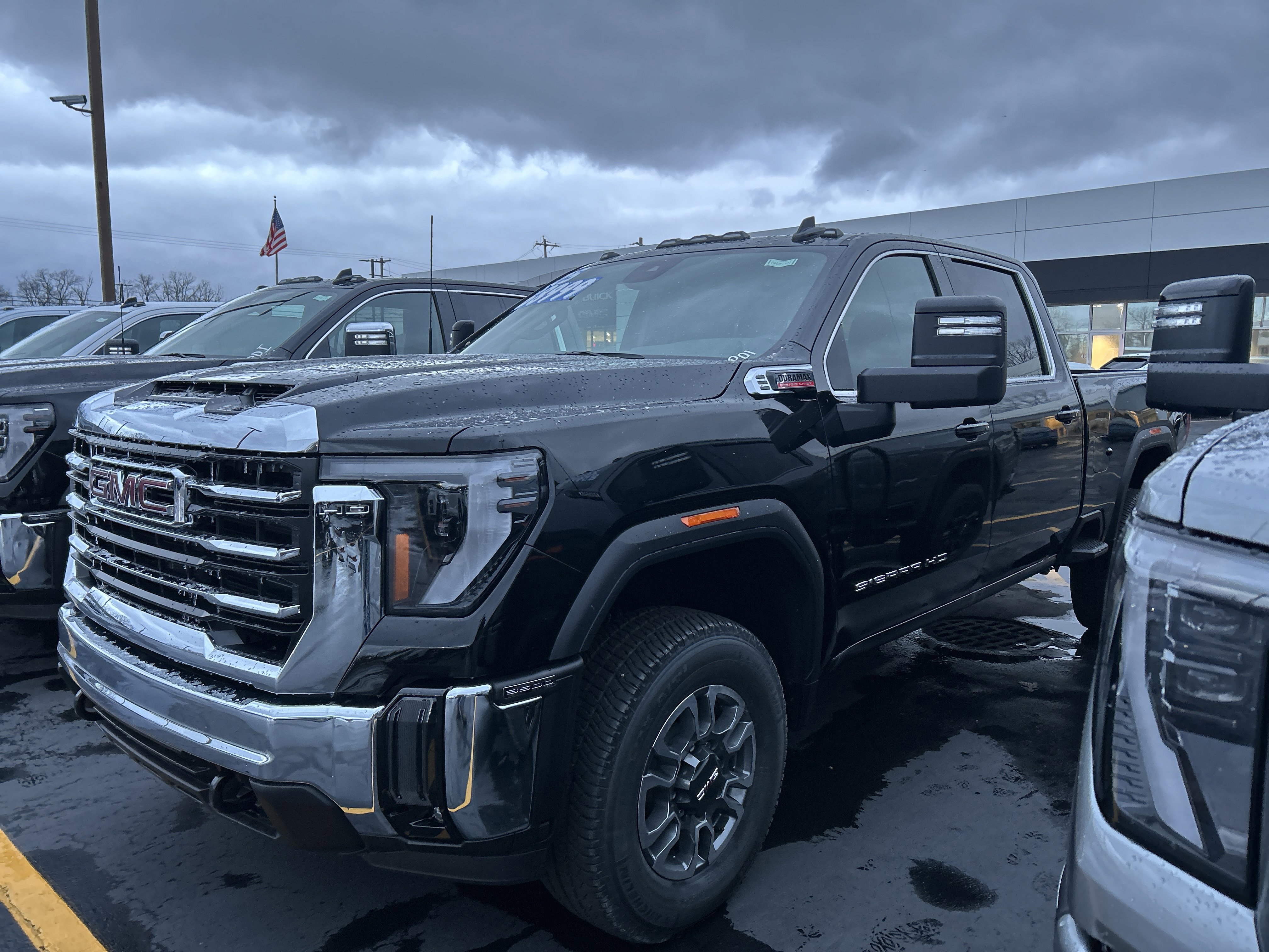 New 2025 GMC Sierra 3500 SLE w/ Preferred Package image 42