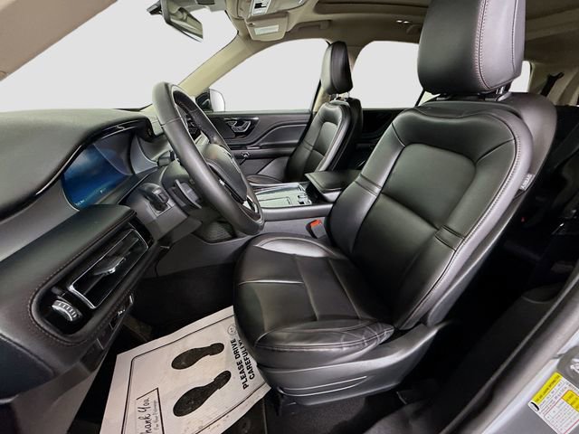Used 2023 Lincoln Aviator AWD w/ Premium Package image 20
