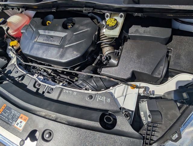 Used 2018 Ford Escape Titanium image 23