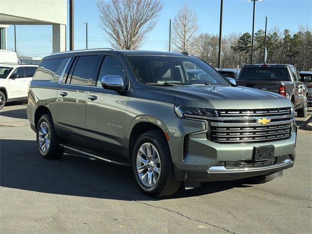Used 2023 Chevrolet Suburban Premier image 14