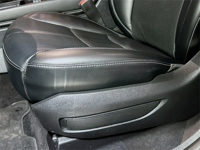 Used 2023 Lincoln Corsair AWD w/ Equipment Group 101A image 16