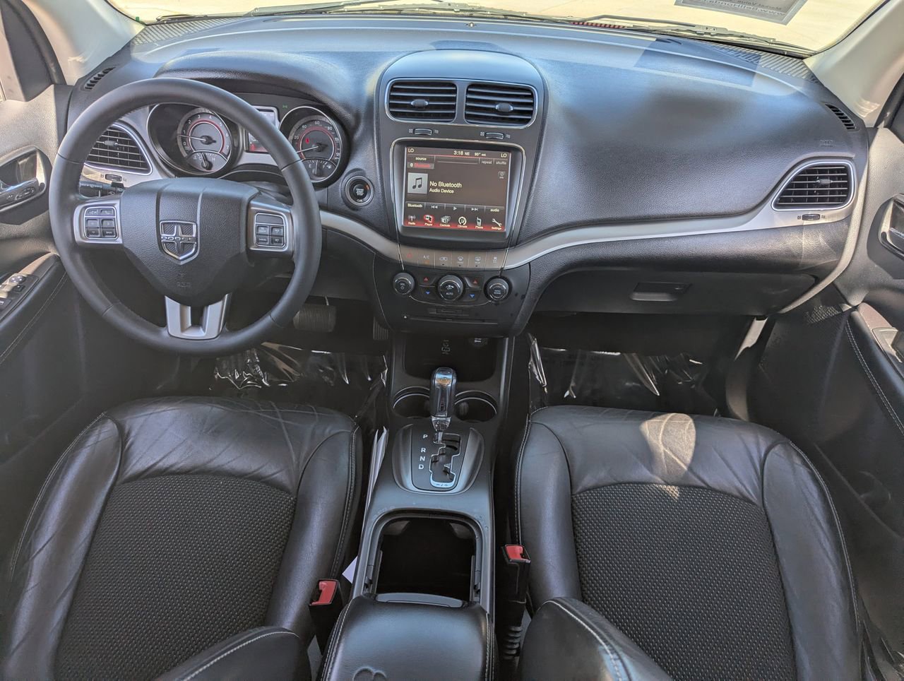 Used 2019 Dodge Journey Crossroad w/ Driver Convenience Group FWD image 12