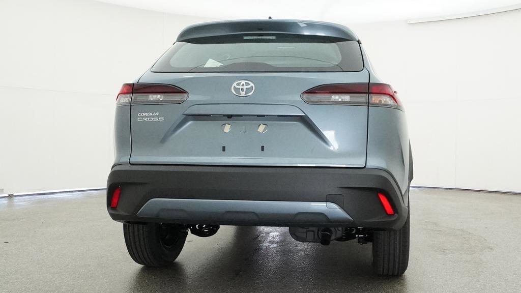 New 2026 Toyota Corolla Cross L FWD image 18