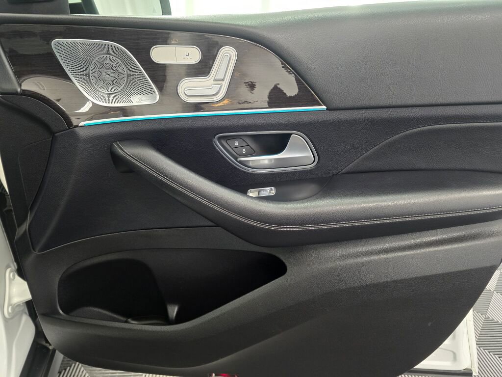 Used 2020 Mercedes-Benz GLE 450 4MATIC image 25