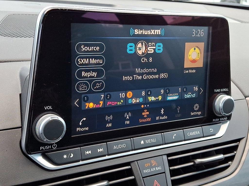 Certified 2025 Nissan Altima 2.5 SV FWD image 18