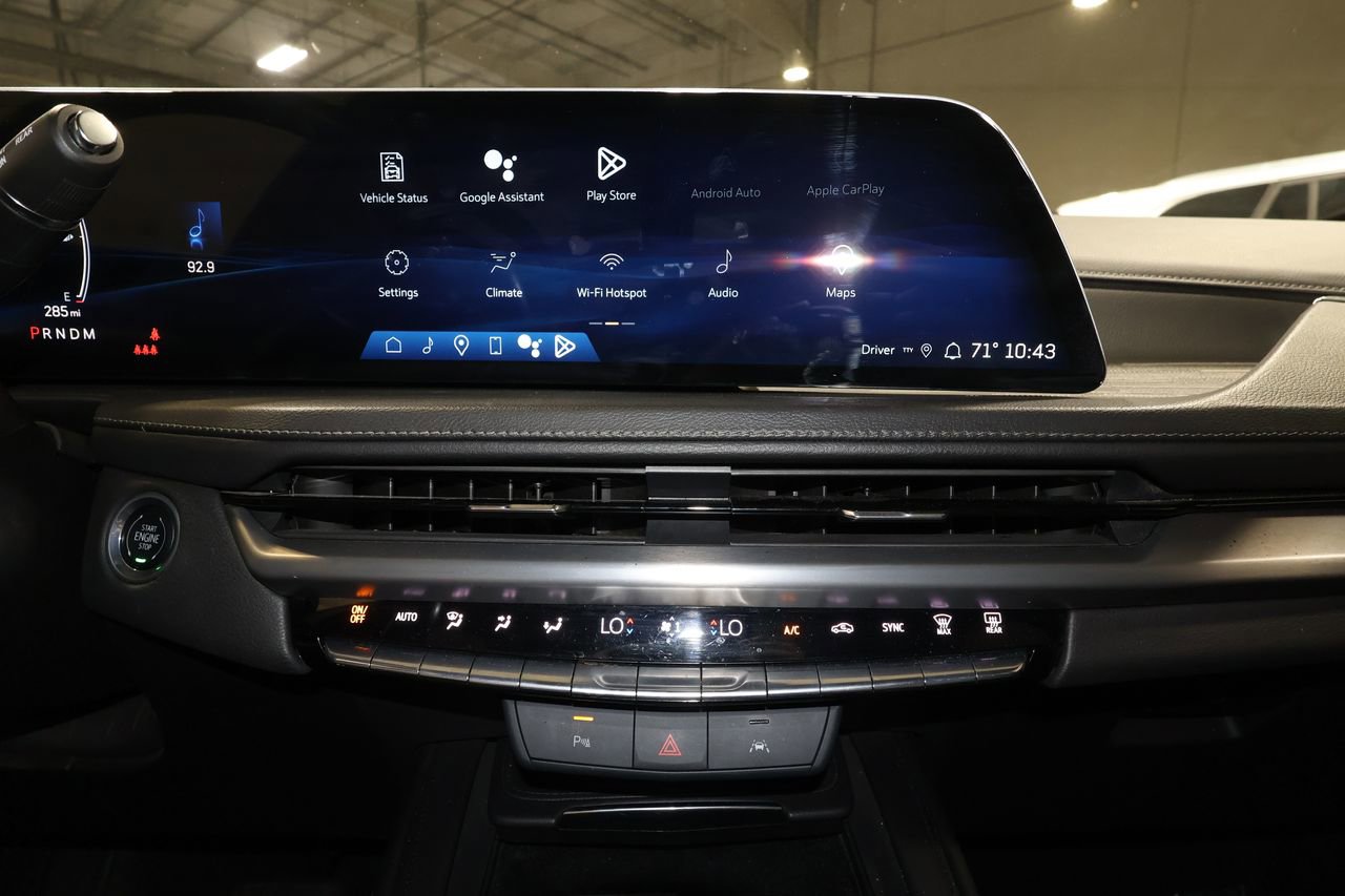 Certified 2024 Cadillac XT4 Premium Luxury image 16