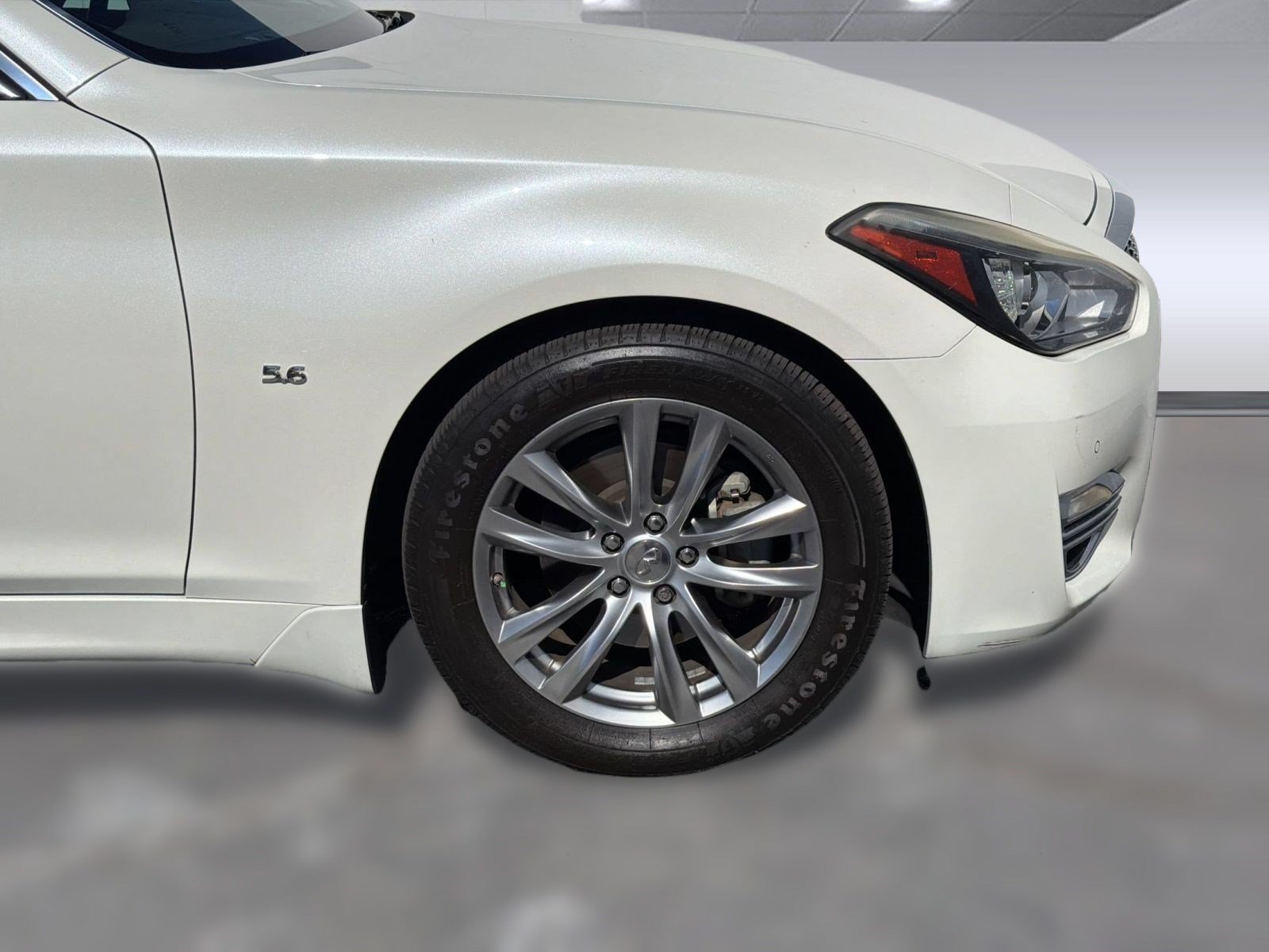 Used 2019 INFINITI Q70 Luxe RWD image 11