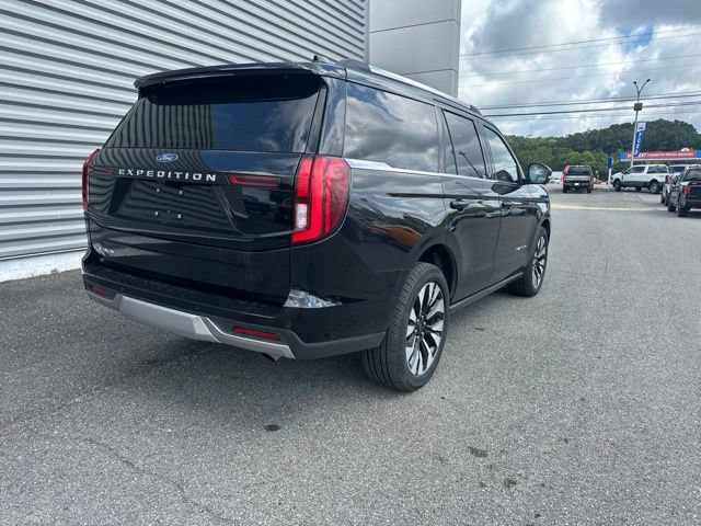 Used 2025 Ford Expedition Platinum w/ Driver's Package AWD/4WD image 5