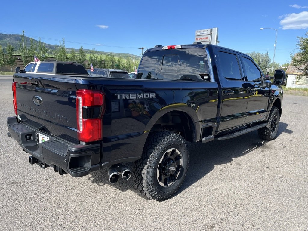 New 2025 Ford F250 XLT w/ Black Appearance Package image 6