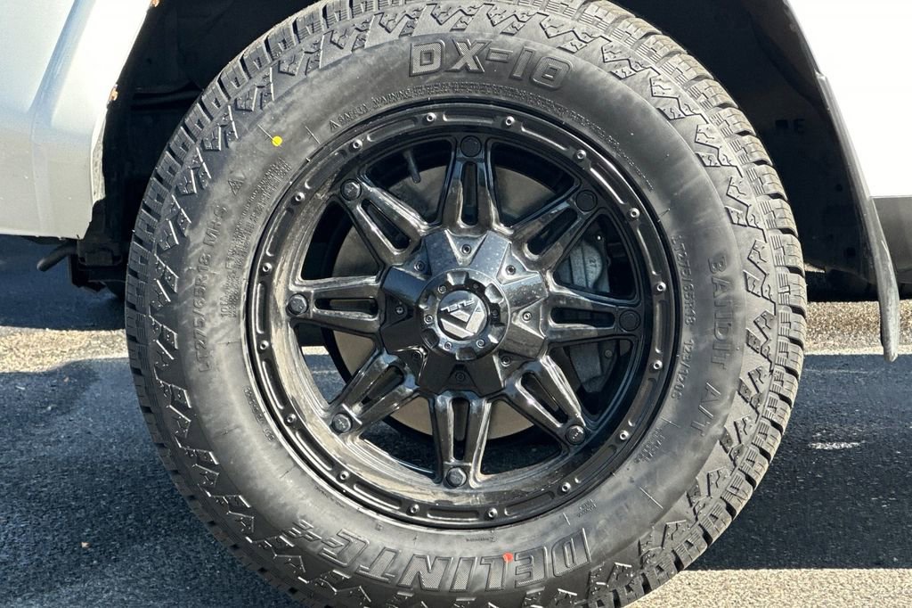 Used 2022 Toyota 4Runner SR5 Premium w/ Moonroof Package AWD/4WD image 27