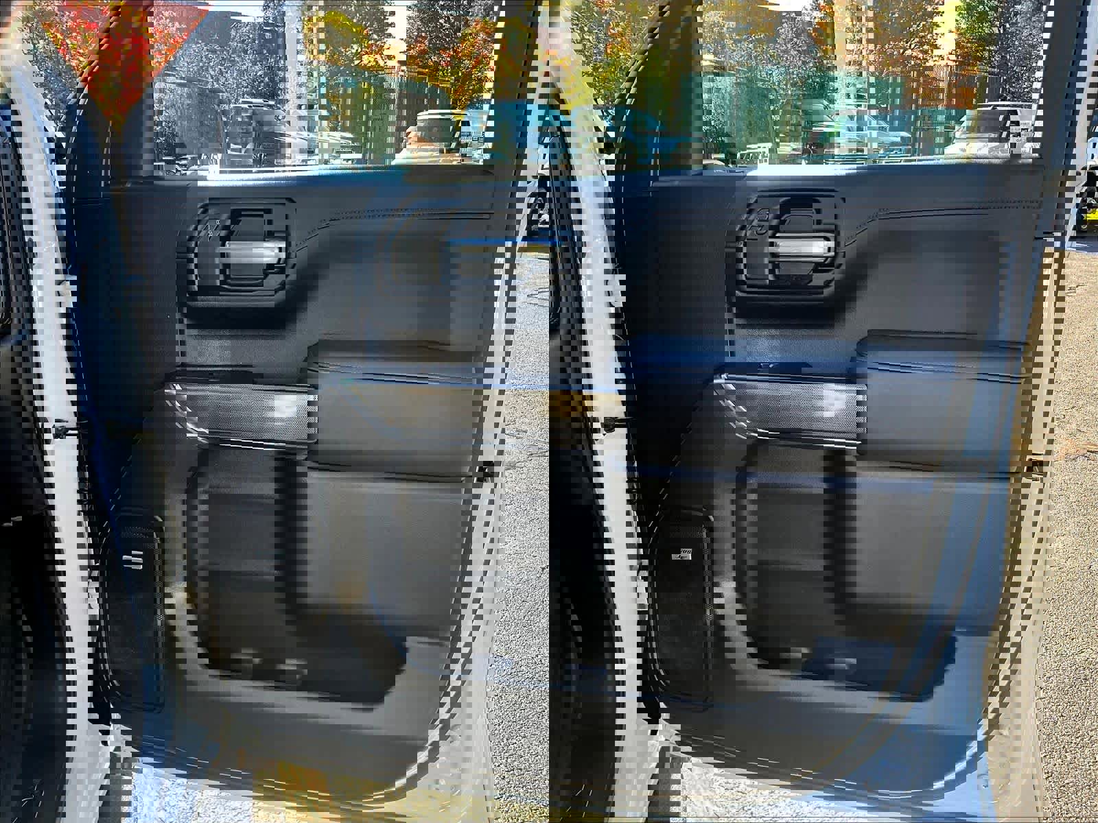 Used 2020 GMC Sierra 1500 AT4 w/ AT4 Premium Package image 12