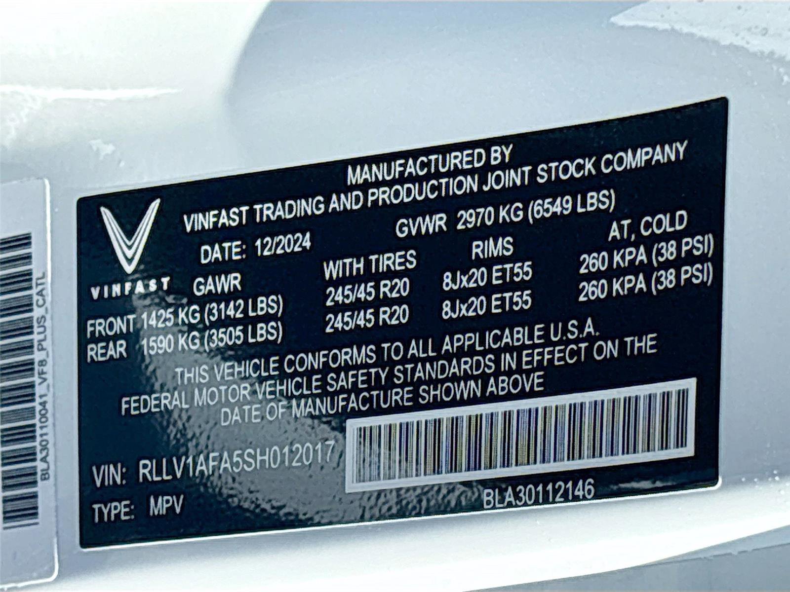 New 2025 VinFast VF 8 Plus image 33