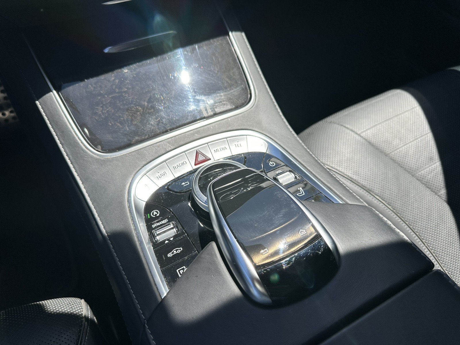 Used 2020 Mercedes-Benz S 560 4MATIC Sedan w/ AMG Line Exterior image 23