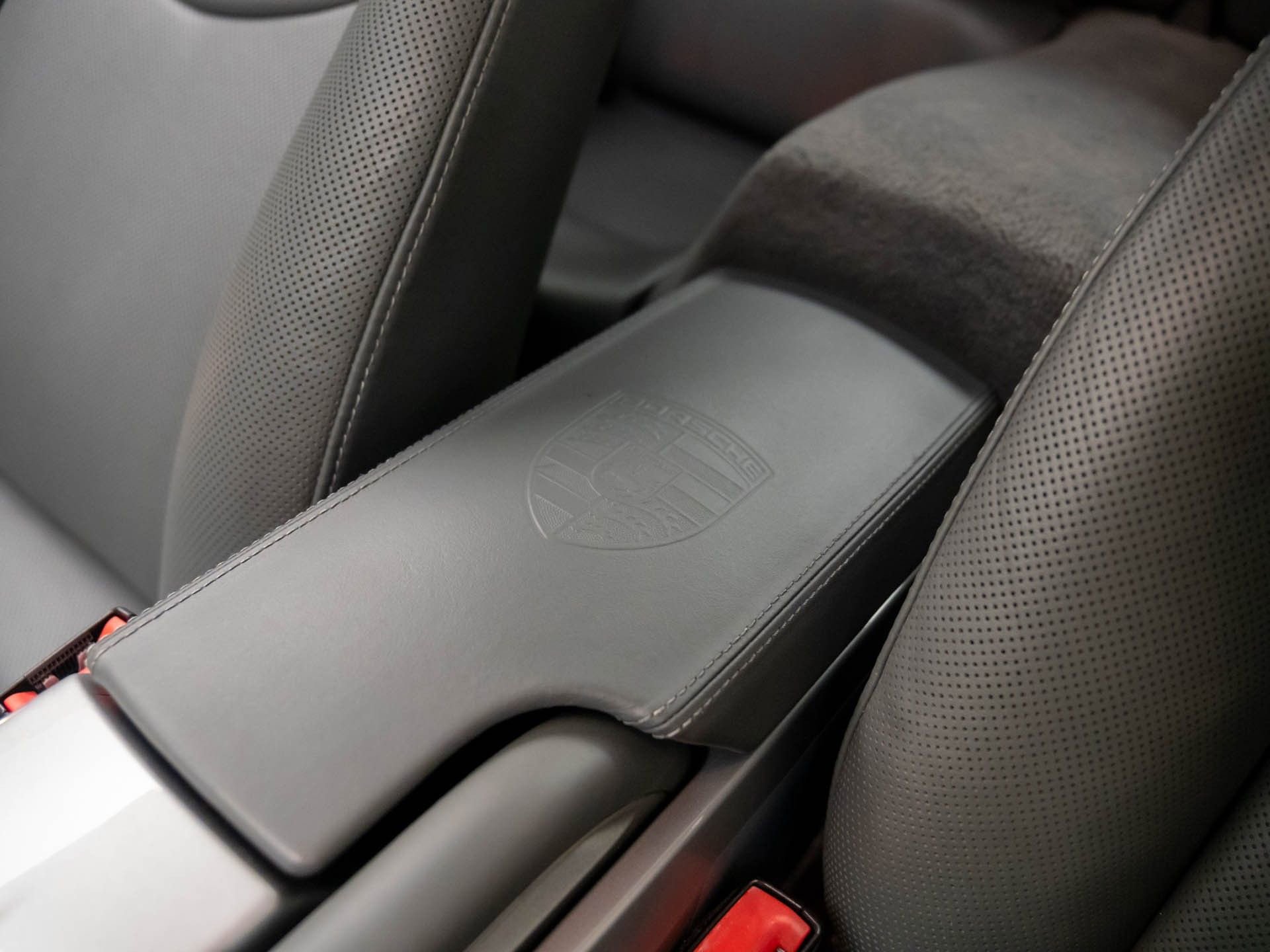 Used 2012 Porsche 911 Carrera S image 25