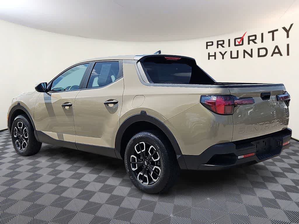 Used 2024 Hyundai Santa Cruz SE AWD/4WD image 6