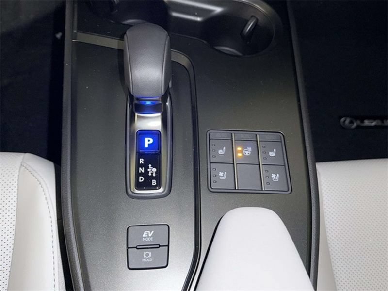 New 2025 Lexus UX 300h AWD image 15
